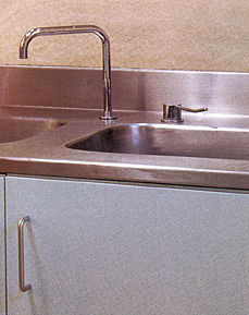 Waschbecken, Küchenarmaturen